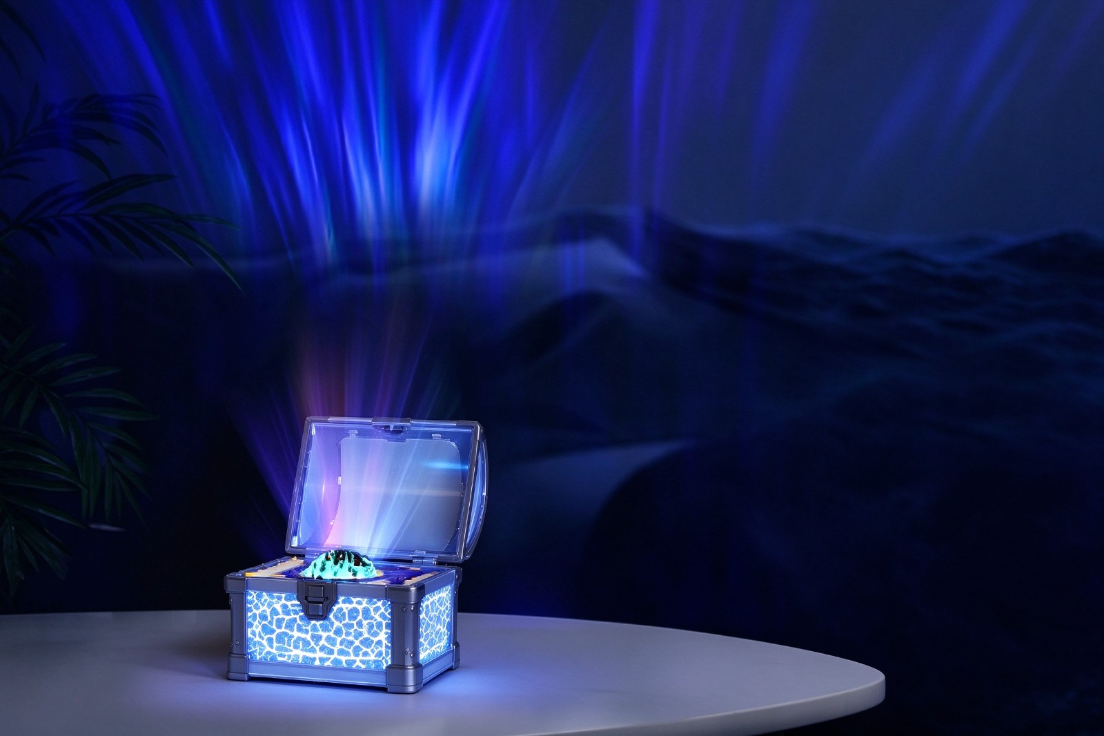MCF-26C204 Treasure Chest Star Projector Night Light